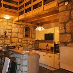 River Huts Zrmanja بيت خشبي *