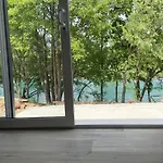 بيت خشبي River Huts Zrmanja أوبروفاتش
