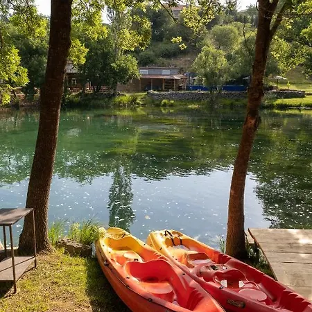 River Huts Zrmanja *