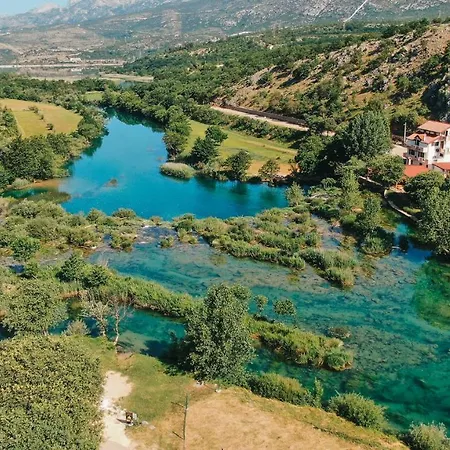 River Huts Zrmanja *