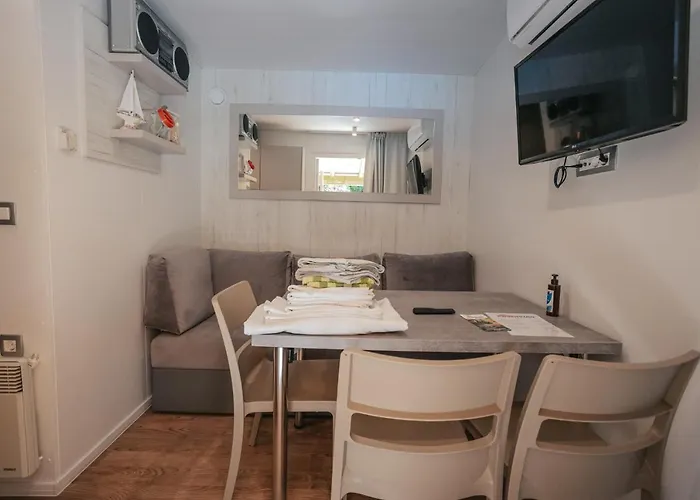 Lodge River Huts Zrmanja *