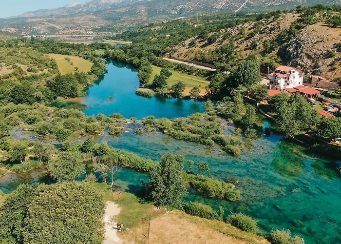 River Huts Zrmanja *