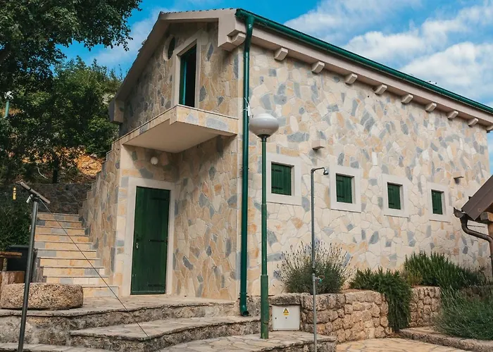 롯지 River Huts Zrmanja 오브로박