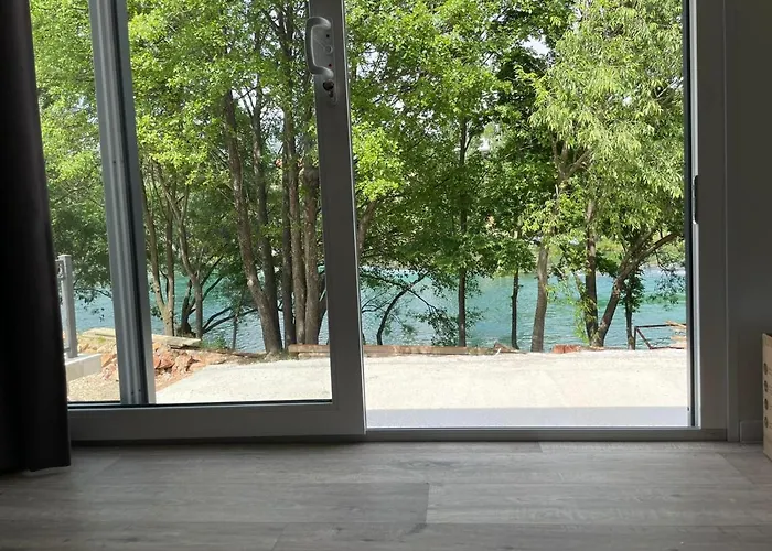 롯지 River Huts Zrmanja 오브로박