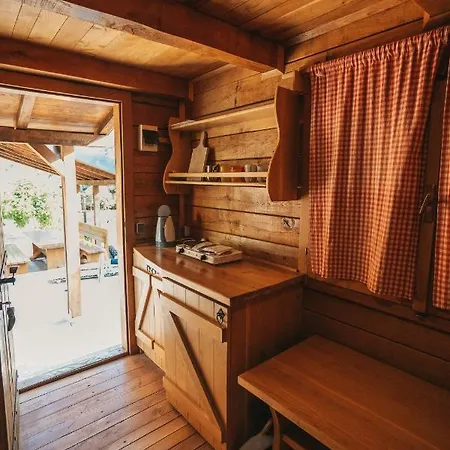 River Huts Zrmanja Hytte Obrovac