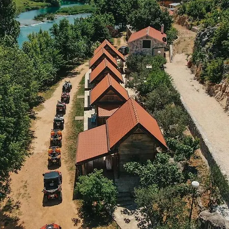 River Huts Zrmanja *