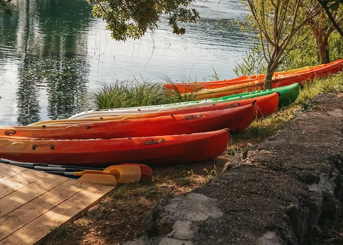 Деревянный коттедж River Huts Zrmanja Обровац