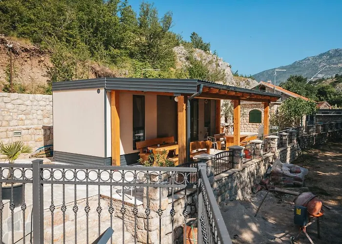 Loža River Huts Zrmanja *